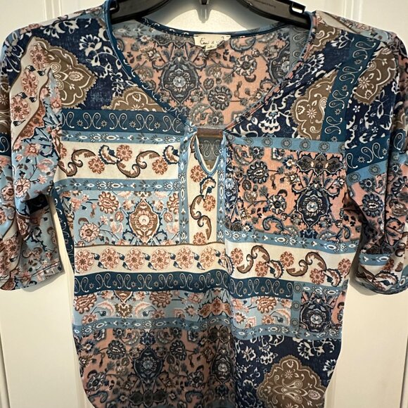 Womens Boho Patchwork Print Top S Emi & Joe Keyhole Neck 3/4 Sleeve Polyester/Sp - Picture 6 of 9